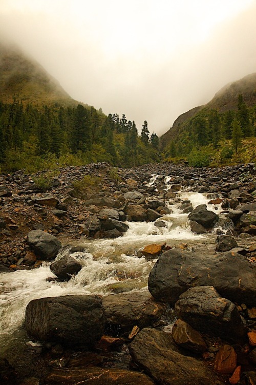 Shumak Pass in the Eastern Sayan Mountains (Russia).