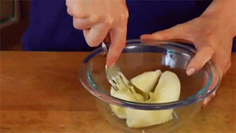  beautifulpicturesofhealthyfood:  Baked Banana Oatmeal - Clean &amp; Delicious®