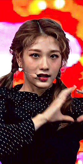 Seoyeon + Love Bomb Era For @doyeons