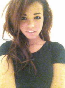 jaiking:  Follow me at http://jaiking.tumblr.com/ You’ll be glad you did. Gotta love a girl who doesn’t take herself too seriously. 