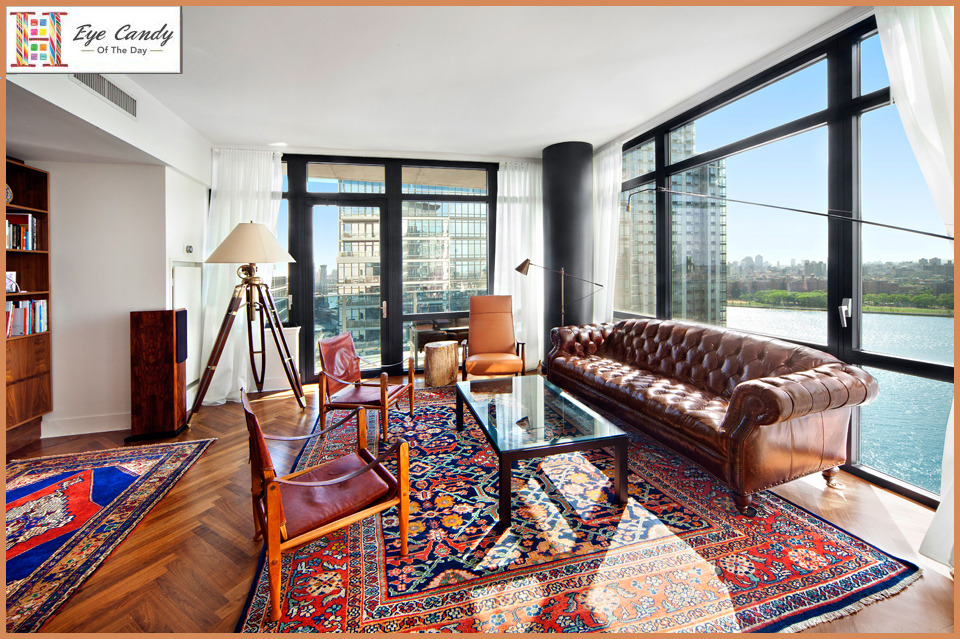 YOUR EYE CANDY OF THE DAY: WILLIAMSBURG WITH AN EDGE
Traditional meets ultra modern in this three-bedroom, three-bathroom Williamsburg condominium with unobstructed riverfront views. The living room impresses with its walnut herringbone floors and...
