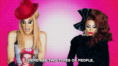 cupofcunteapodcast:   Alyssa & Alaska Thunderfuck Edwards on Alyssa’s Secret {x}.  “Exploring Alaska! Alyssa Does Austin.” “No girl, it’s cute and all that, but I wanna do Dallas.” 