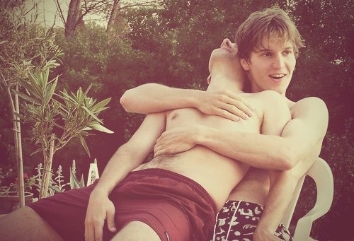 spachetti:twoboysarebetter:truegaylove:truegaylove: -Showing the True Gay Love to