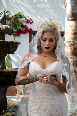 cutenudebikini:  Inked bride (from /r/makeupfetish)