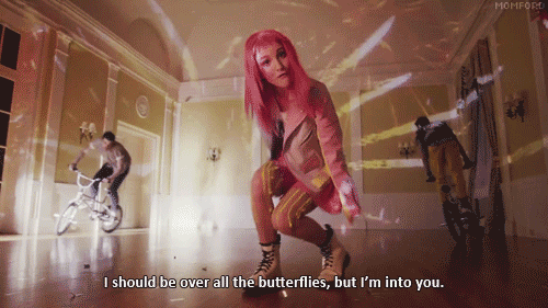 jesssux666:  Paramore - Still Into You 