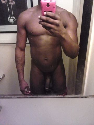 sexiboyz:  traps-n-trade:  Keep da Submissions cummin    Traps-N-Trade follow us
