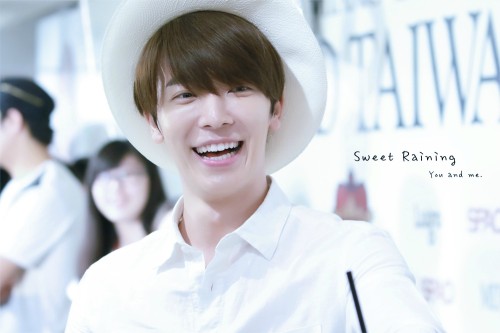 cr Rainits1015_hae (1) (2) (3) (4) (5) (6) (7) (8) (9) Do not edit; Do not remove logo