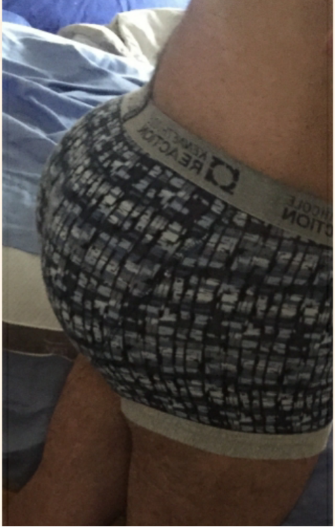 que-culo-miguel:  These guys asses are super PHAT………