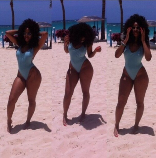 chocolatewomenareus:  Ideal