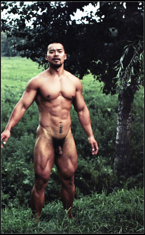 akamuhealani:  THERE IS SOMETHING FOR EVERYONE HERE! My blog features pics of naturally tanned or suntanned men from different nationalities showing face, dick or ass at the same time. Small cocks, medium cocks, giant cocks, all are of reverence here.
