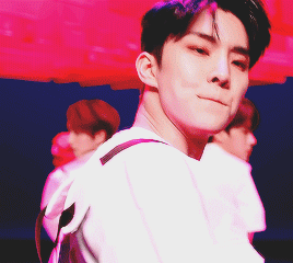 Breaking Dawn MV X PINK BOYZ