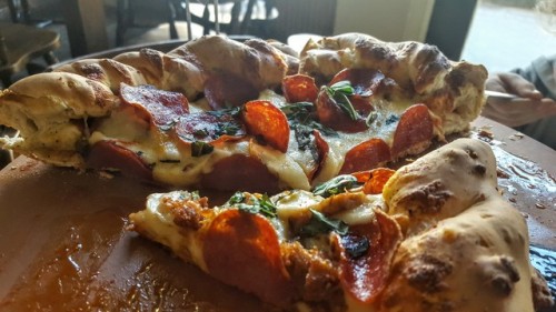 thefoodygroup:Colorado-style Mountain Pie from Beau Jo’s in Idaho Springs, CO [OC] [4191x2358]