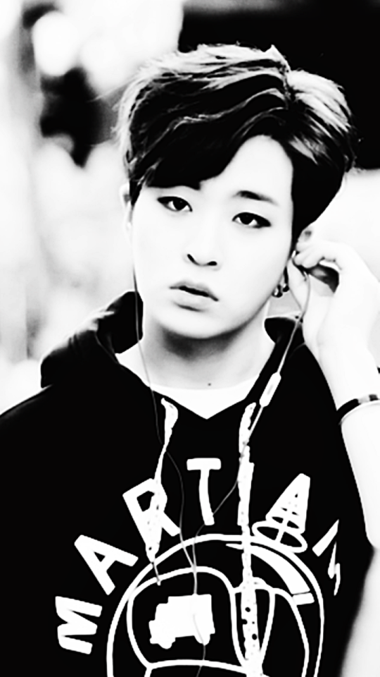 Youngjae Lockscreen