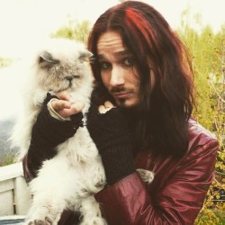 i-inanna:  lag111:  #Repost @epicwishwithinacoil ・・・ Stop my cry &amp; laugh STOP ❤😂 #tuomasholopainen #nightwish #cat #instacats #tuo #music #symphonicmetal #finnish #finland #follow #followme #epicwishwithinacoil  what a wonderful man.