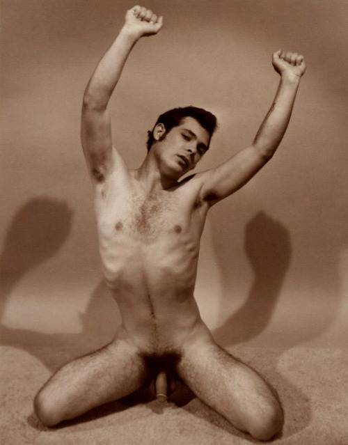 Outstanding vintage man - Series of 7 images - Click on photos for larger views.