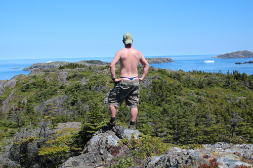 monkeybootyworld:  Hiking in Newfoundland