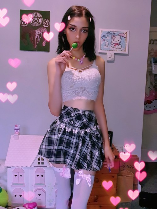 azzehkarla: