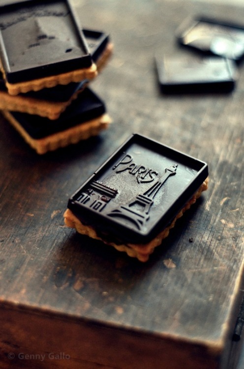 :: Chocolate ::