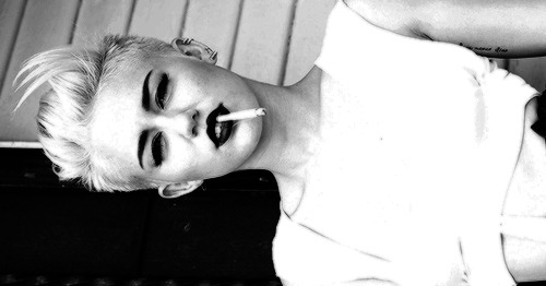 fierrrrrrce:  http://fierrrrrrce.tumblr.com/ 