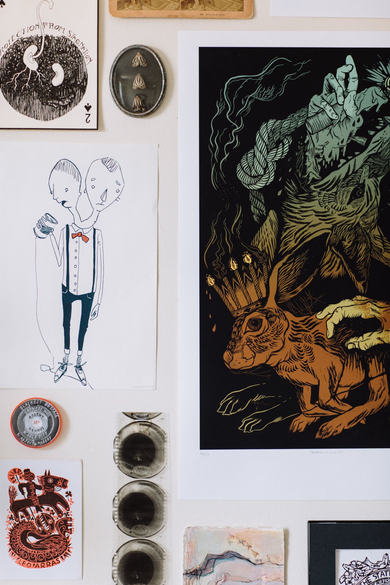 joellesoswell:  my home is a shrine, I build it piece by piece. (little ephemera