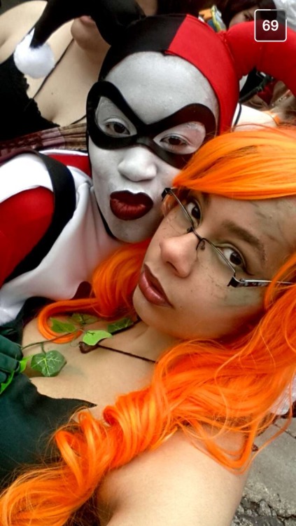 cosplayingwhileblack:  Character: Harley Quinn Series: DC Comics  SUBMISSION