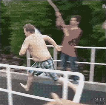 ragecomics4you:  Best bellyflop I’ve seen.http://ragecomics4you.tumblr.com