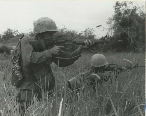 greasegunburgers: US troops of Company L, 5th Marine Regiment during Operation Meade River, Dodge Ci