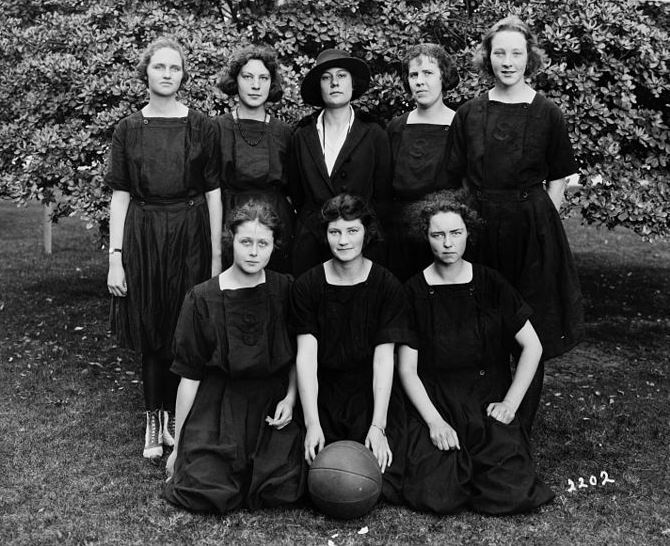 University of Southern California basketball team (1920) 