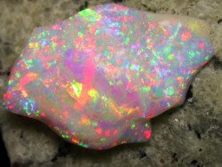 bijoux-et-mineraux:  Brazilian Opal 