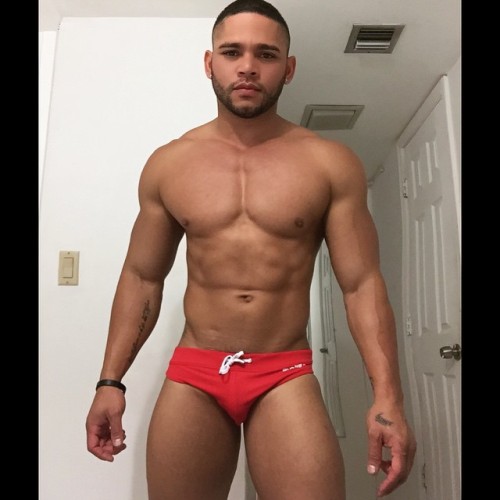 Porn photo Where is he from?? What is his IG???