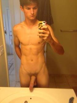 Hot Guys on Kik