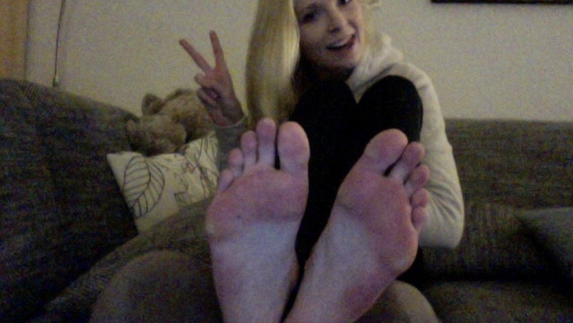 feet4florian:  Maybe the biggest post since yet. :-D But I swear: Celine is the best