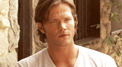 wellcometothedarkside:  demonsiget:  STOP IT JARED  fuck my life 