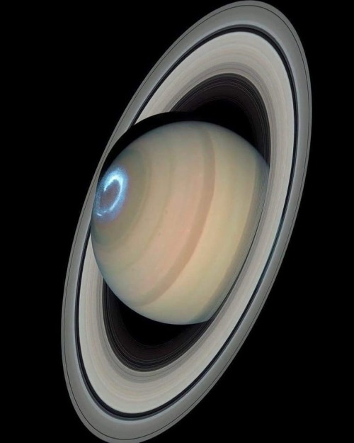Aurora Borealis On Saturn Captured By The Hubble Space Telescope