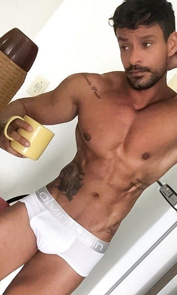 Porn Pics male-and-others-drugs:  ⚪️ Romulo Praxes