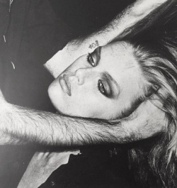 lelaid:  Patti Hansen by Helmut Newton for