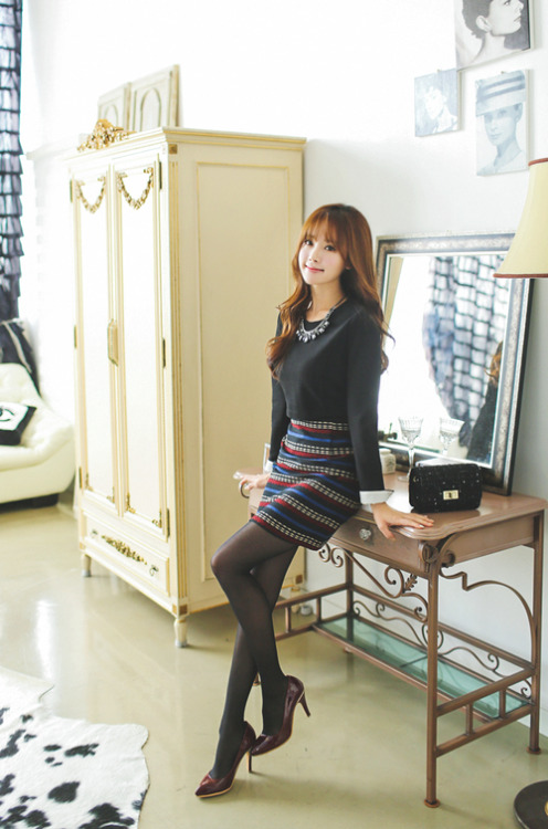 onlysafeposts:  (12) kim shin yeong | Tumblr on We Heart It. 