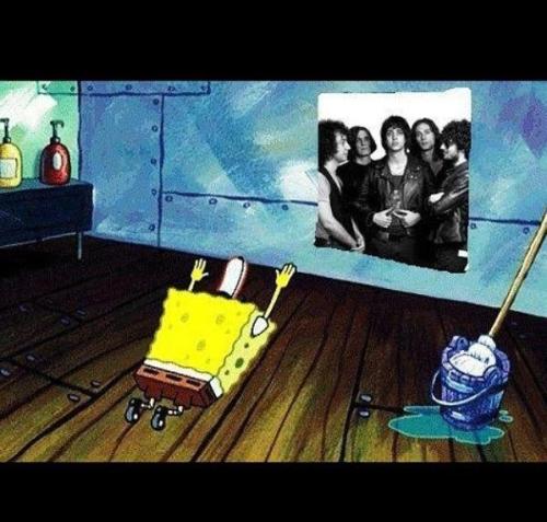 loveanai:An other reason why i love spongebob <3 ;)
