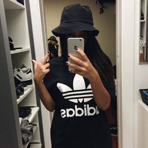 NO BAD VIBES BABY