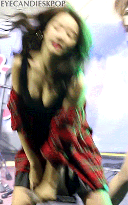 eyecandieskpop:  Rainbow Woori