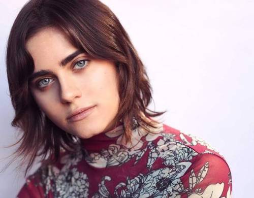 new photos of Ally Ioannides from IMDB