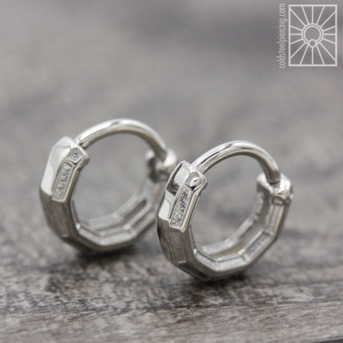 coldsteelpiercing:“Tharsis” hinged rings from Tether Jewelry now available in the studio and our onl