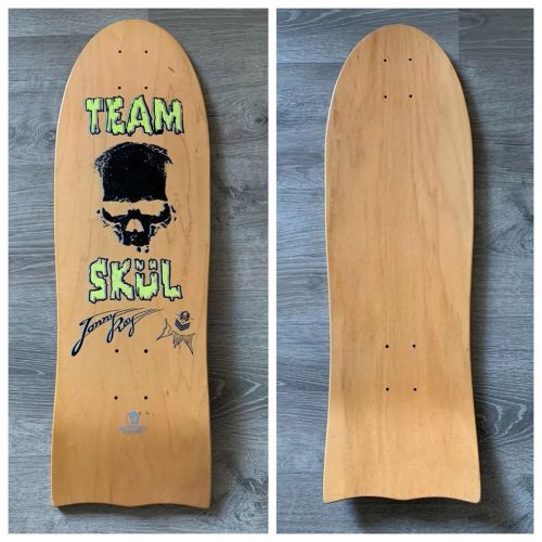 Skull Skates Johnny Ray 1987. Art ? Sold 10/18/2020. $699.00. (1 Bid)  ————&