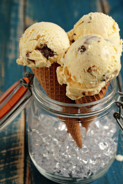 ilovedessert:  Rolo Ice Cream