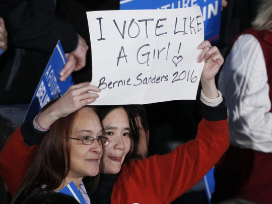 It’s not sexism making young women flee Hillary Clinton—it’s simply that she doesn’t represent us