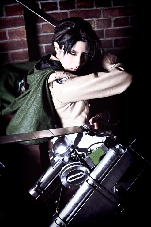 racyue:  Great Shingeki no Kyojin cosplay by Mon, REIKA, I3, Lilian Stark 