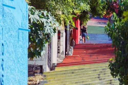 Escaleras #color #monterrey #nuevoleon #barrio #canon #documentary (en Morelia Y Nueva Independenci