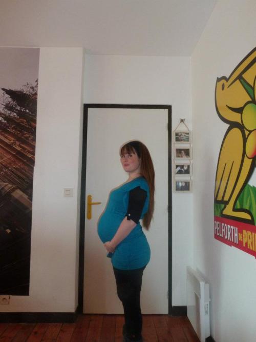 Contribution anonyme - Anonymous Submitter  #enceinte #pregnant Merci / Thx Publier vos photos / Pos