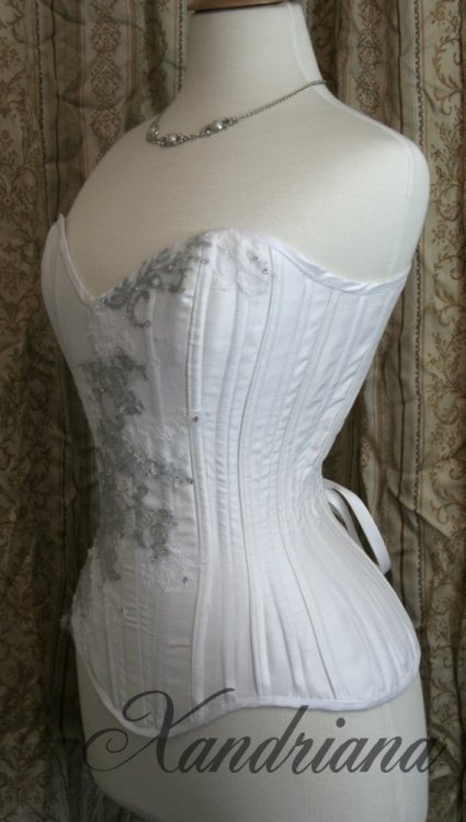 Bridal overbust all finished! White faux silk and coutil corset with silver and white lace and beads