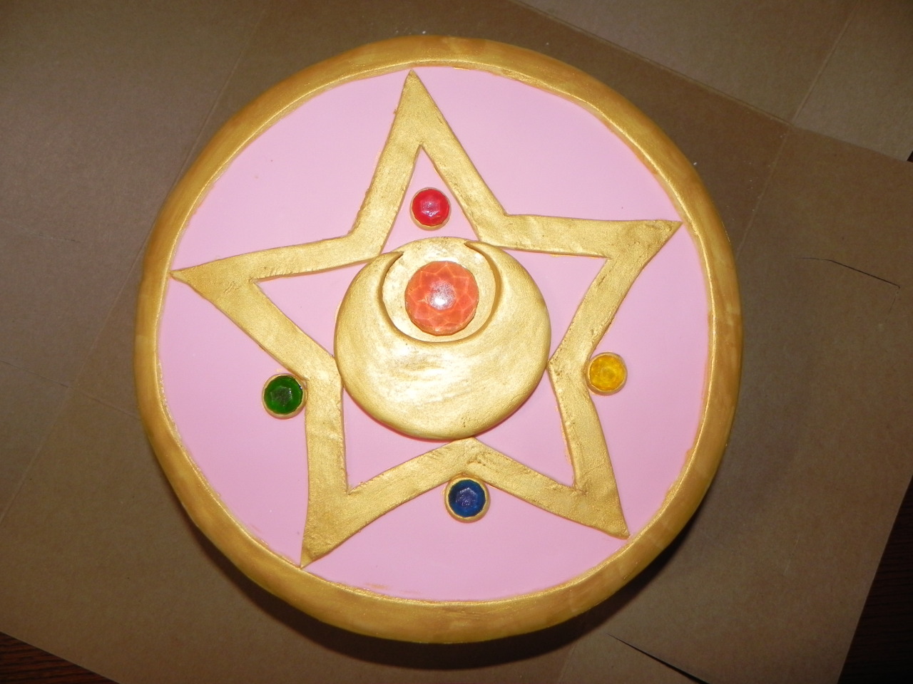 dimblethum:  just… cant believe i spent twenty years NOT having a sailor moon cake